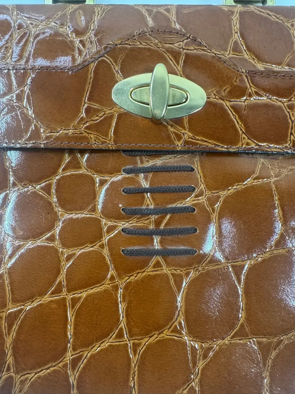 VTG Andrew Geller Handbag Croc Embossed Leather Brown Handbag Brass